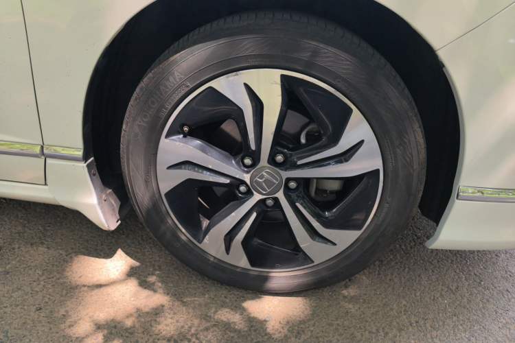 Used Honda Spirior 2017 2.0L Classic Edition Right Front Wheel Hub