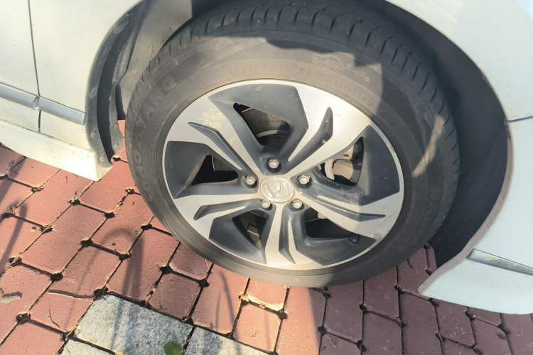 Used Honda Spirior 2017 2.4L Luxury Edition Right Front Wheel Hub