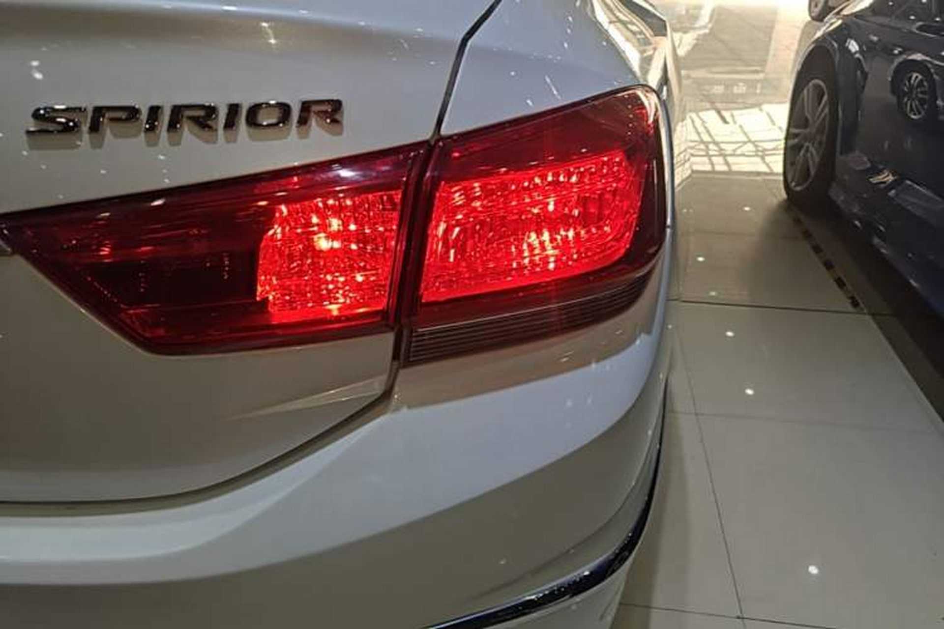 Used Honda Spirior 2017 2.0L Comfort Edition Right Rear Taillight