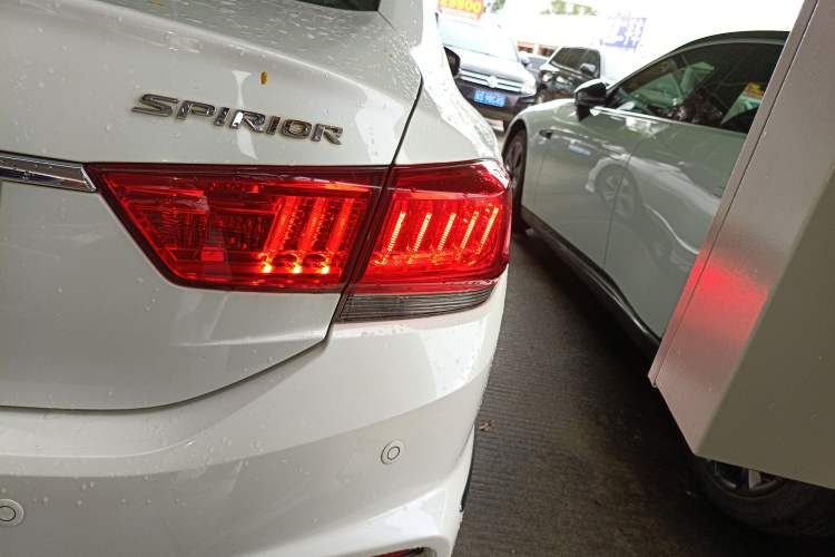 Used Honda Spirior 2017 2.4L Luxury Edition Right Rear Taillight