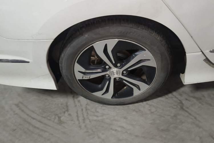 Used Honda Spirior 2017 2.4L Luxury Edition Right Rear Wheel Hub