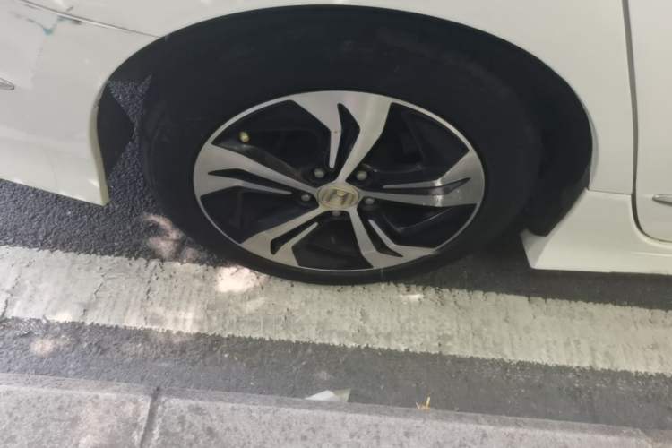 Used Honda Spirior 2017 2.4L Luxury Edition Right Rear Wheel Hub
