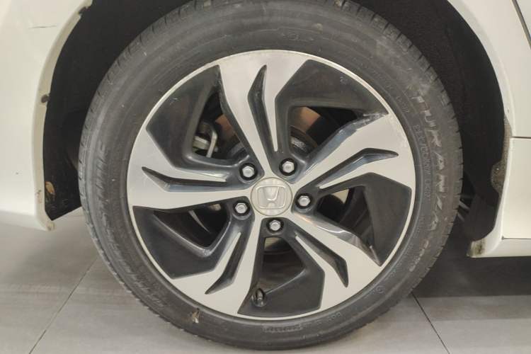 Used Honda Spirior 2017 2.0L Classic Edition Right Rear Wheel Hub