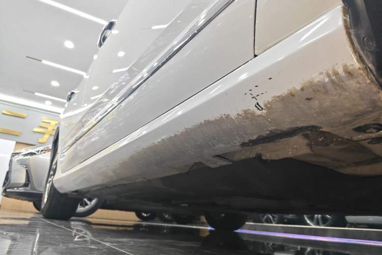 Used Honda Spirior 2017 2.0L Classic Edition Right Side Sill