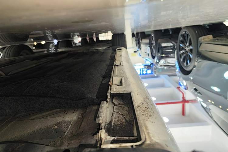 Used Honda Spirior 2017 2.0L Comfort Edition Right Side Sill