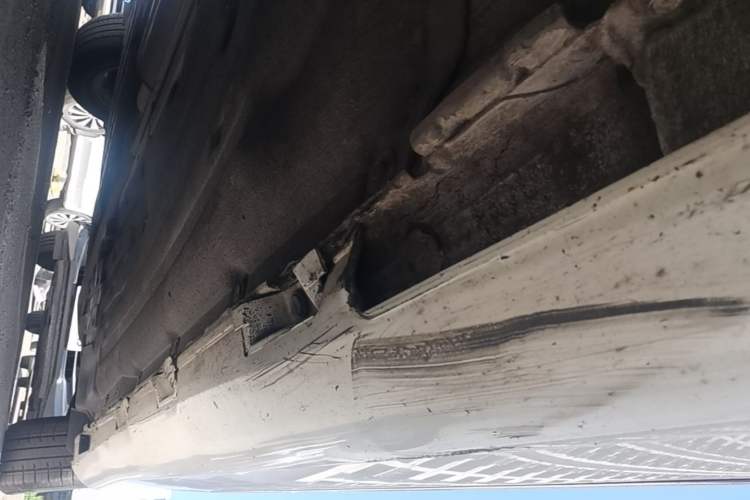 Used Honda Spirior 2017 2.0L Comfort Edition Right Side Sill