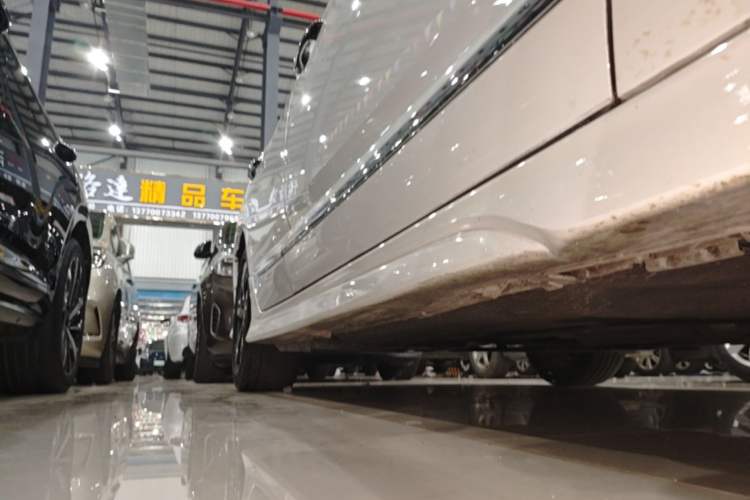 Used Honda Spirior 2017 2.4L Luxury Edition Right Side Sill