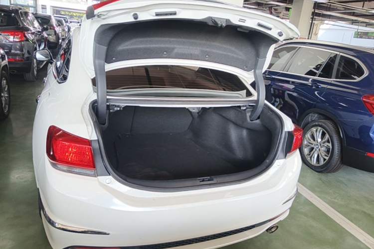 Used Honda Spirior 2017 2.0L Comfort Edition Trunk