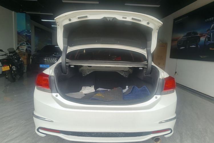 Used Honda Spirior 2017 2.0L Comfort Edition Trunk