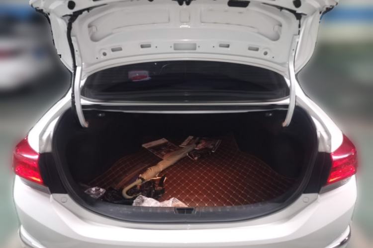 Used Honda Spirior 2017 2.0L Classic Edition Trunk