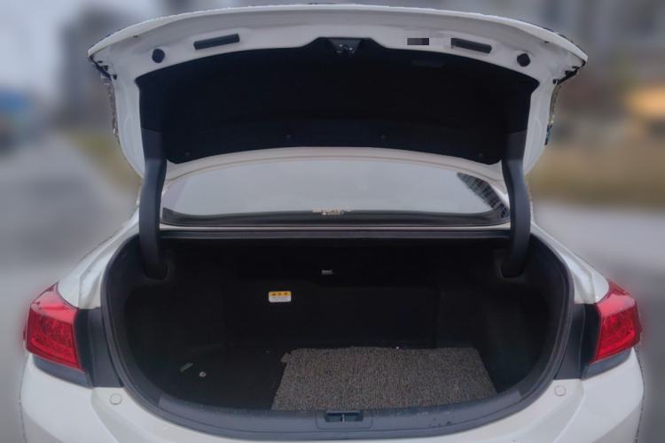 Used Honda Spirior 2017 Hybrid 2.0L Pure Drive Edition Trunk