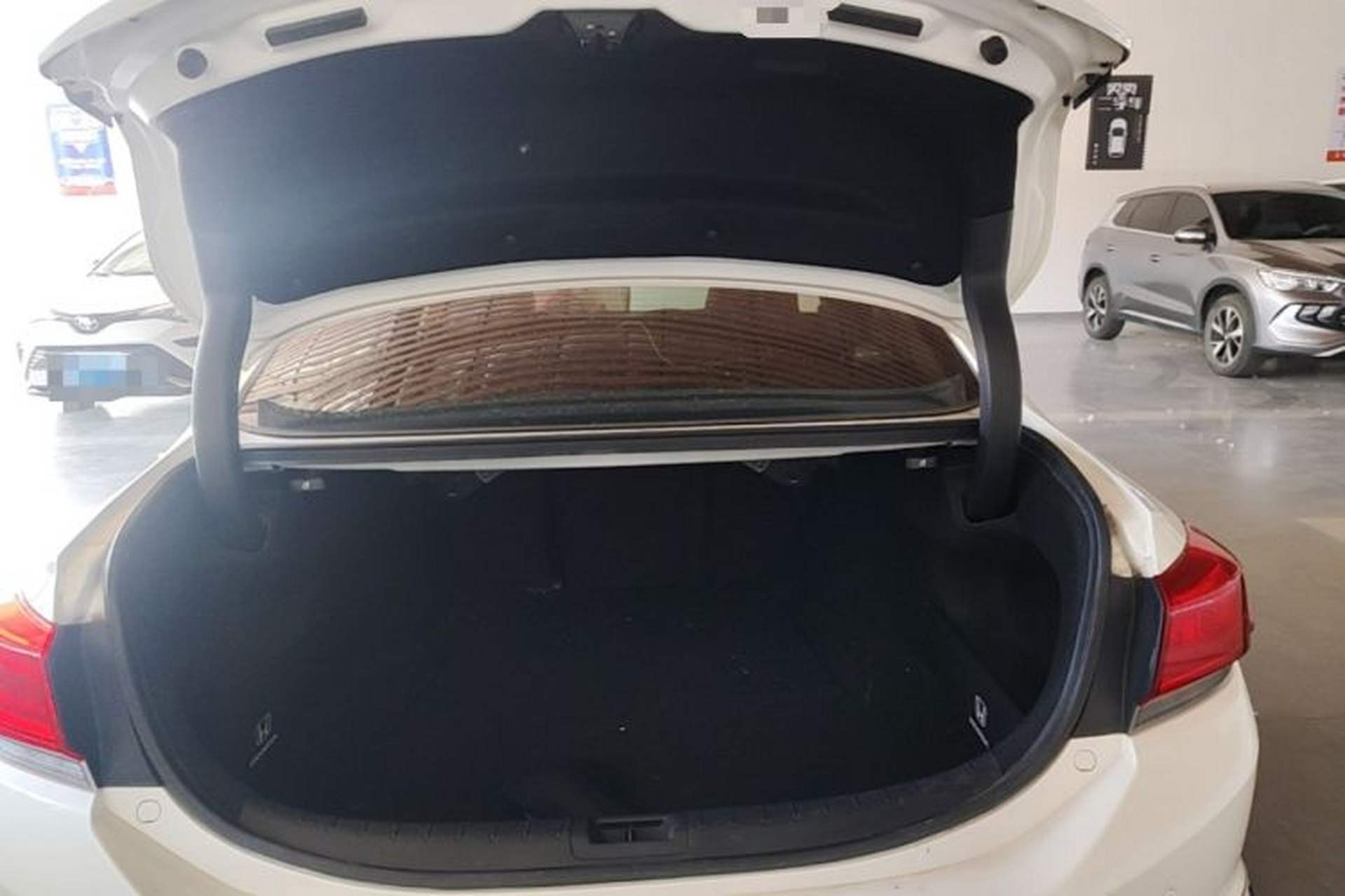Used Honda Spirior 2017 2.0L Comfort Edition Trunk
