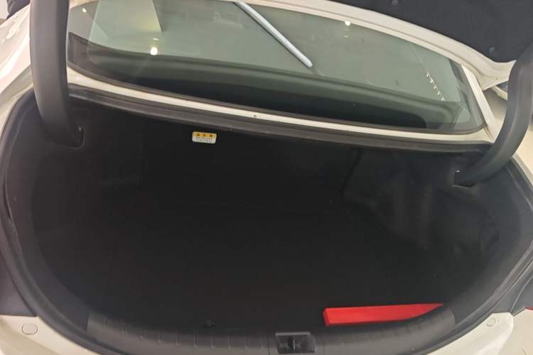 Used Honda Spirior 2017 Hybrid 2.0L Pure Drive Edition Trunk