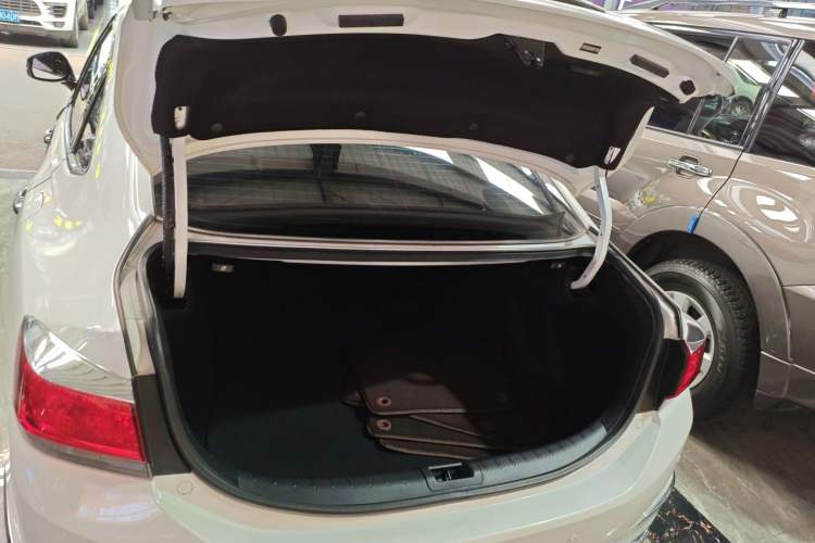 Used Honda Spirior 2017 2.0L Classic Edition Trunk