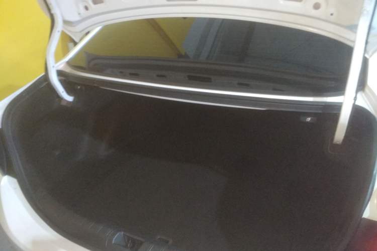 Used Honda Spirior 2017 2.0L Classic Edition Trunk