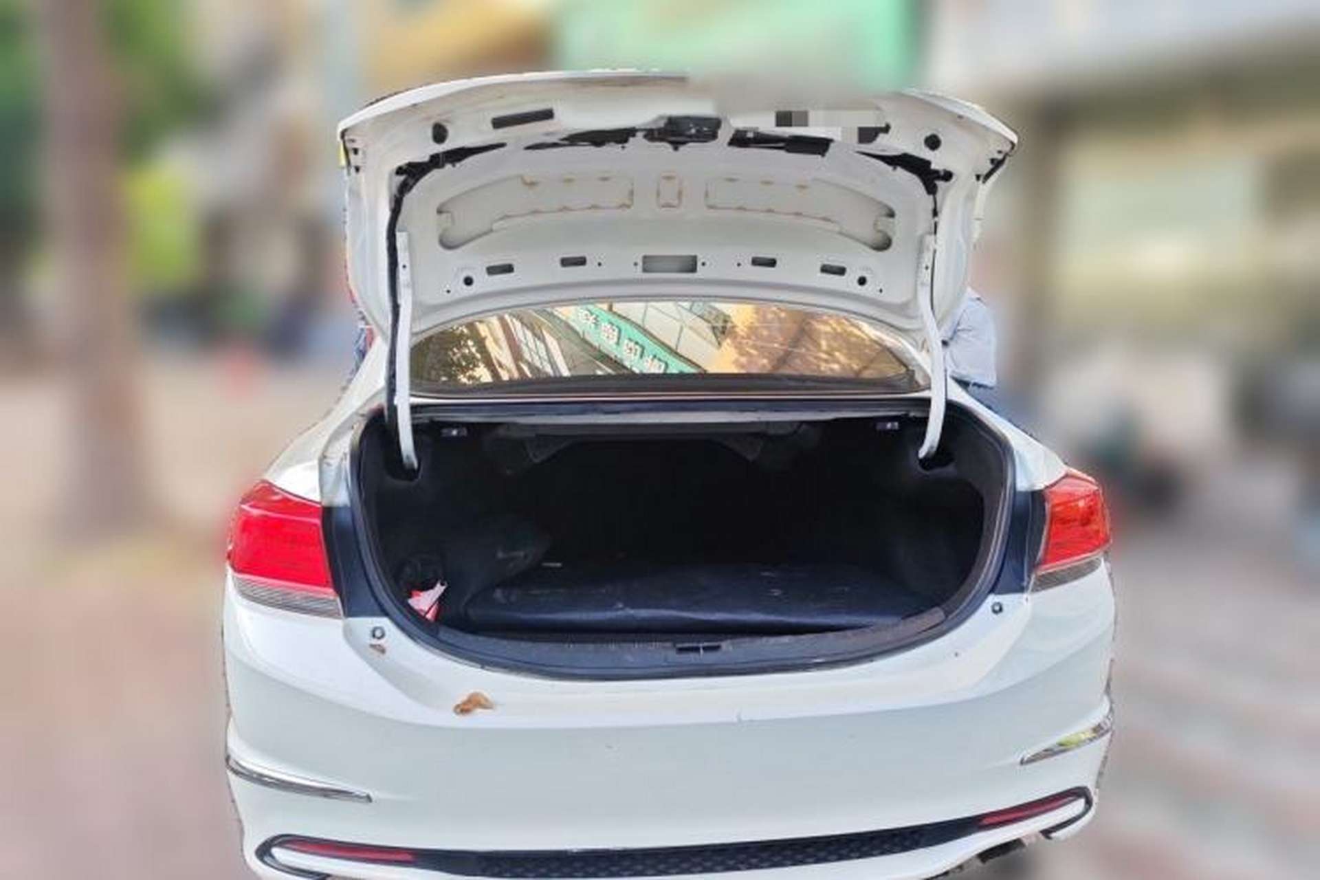 Used Honda Spirior 2017 2.0L Classic Edition Trunk