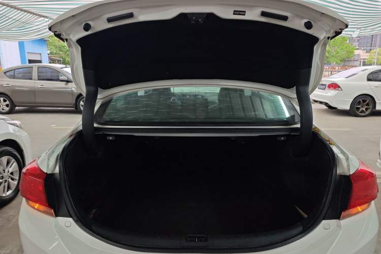 Used Honda Spirior 2017 2.0L Comfort Edition Trunk
