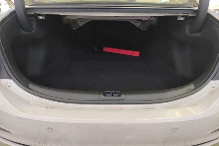 Used Honda Spirior 2017 2.0L Comfort Edition Trunk