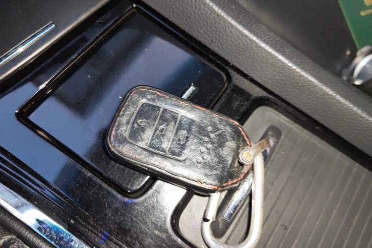 Used Honda Spirior 2017 2.4L Luxury Edition Vehicle Key