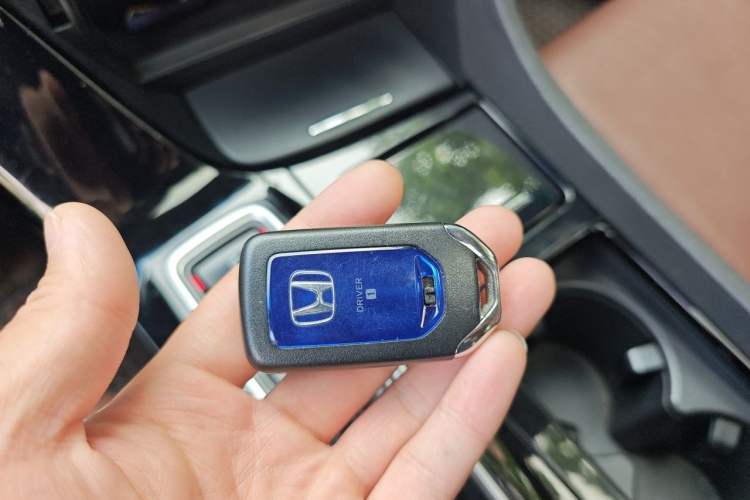 Used Honda Spirior 2017 Hybrid 2.0L Pure Edition Vehicle Key