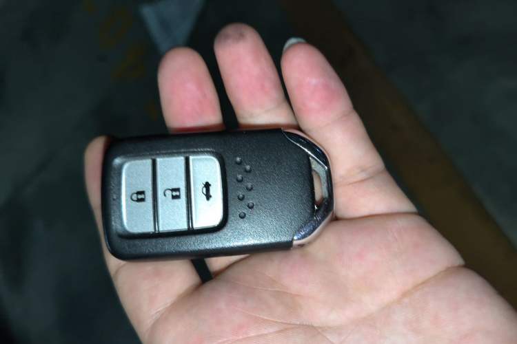 Used Honda Spirior 2017 2.4L Luxury Edition Vehicle Key