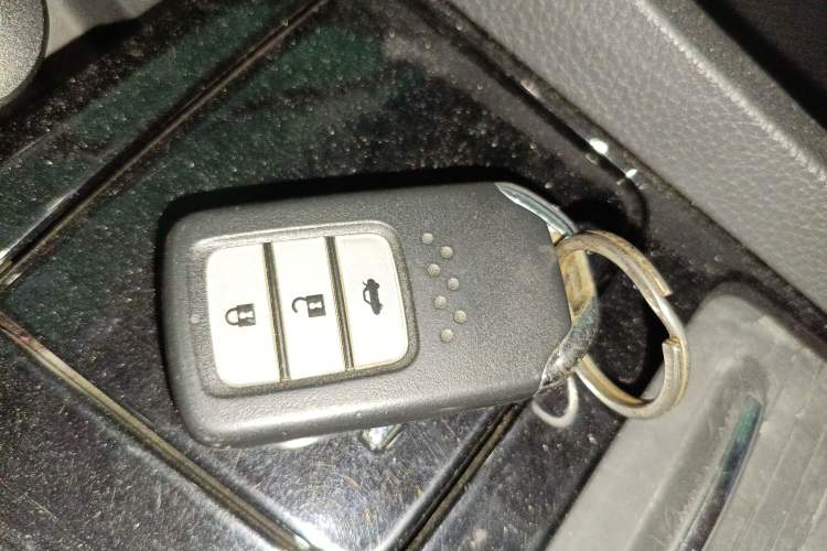 Used Honda Spirior 2017 2.4L Luxury Edition Vehicle Key