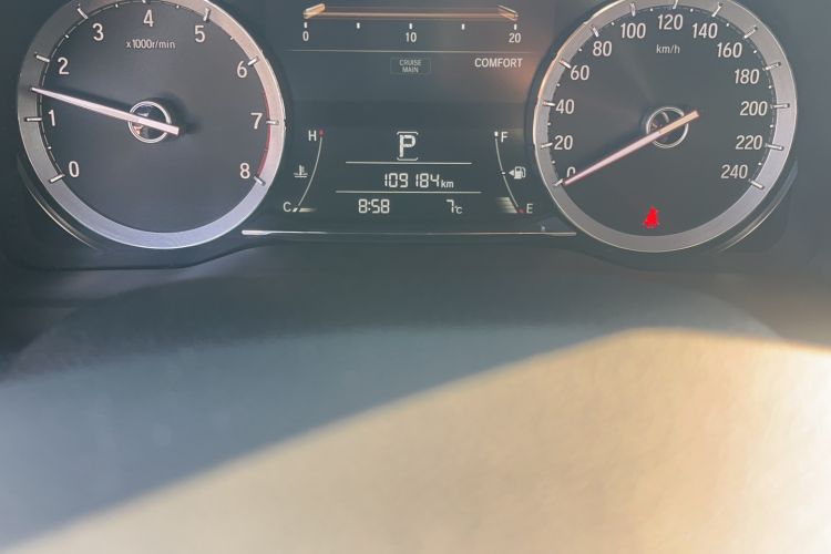 Used Honda UR-V 2020 240TURBO Two-Wheel Drive Zhiyue Version Odometer Close Up