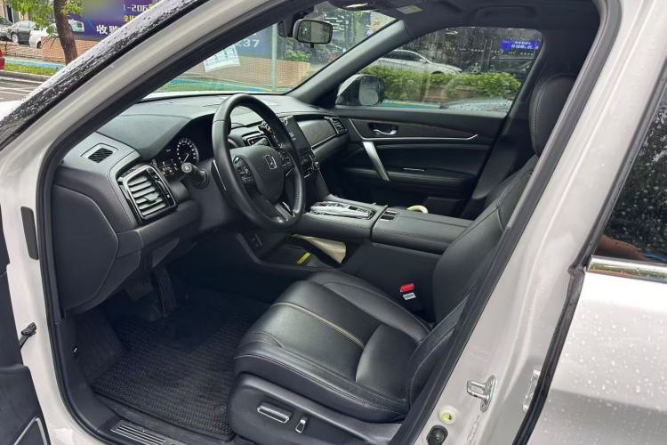 Used Honda UR-V 2020 370TURBO Two-Wheel Drive Luxury Edition Interior 2