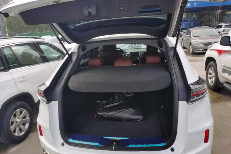 Used Honda UR-V 2020 370TURBO Four-Wheel Drive Prestige Edition Trunk