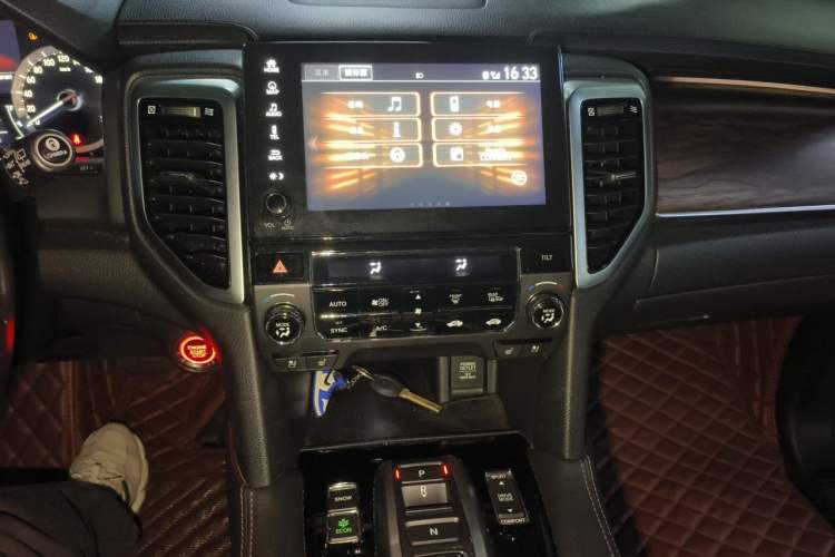 Used Honda UR-V 2017 370TURBO Four-Wheel Drive Prestige Edition China V Audio And AC Panel