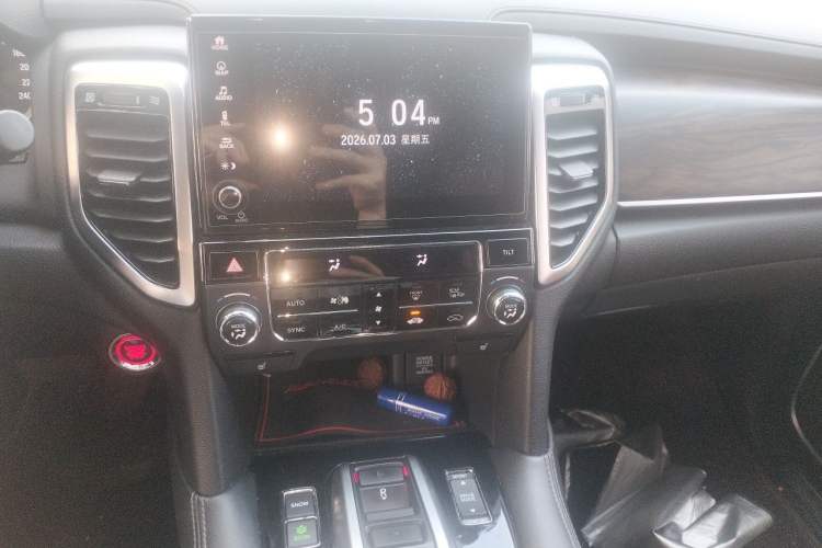 Used Honda UR-V 2017 370TURBO 2WD Prestige Edition China V Audio And AC Panel