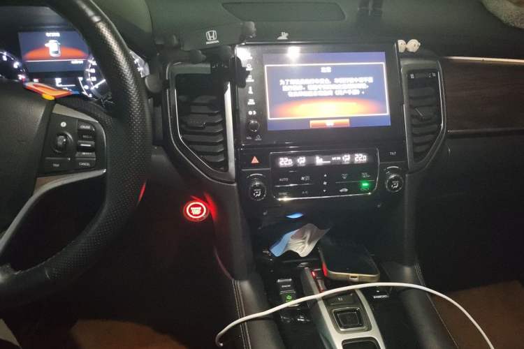 Used Honda UR-V 2017 370TURBO 2WD Prestige Edition China V Audio And AC Panel