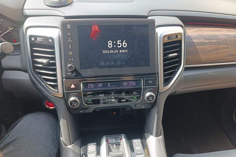 Used Honda UR-V 2017 370TURBO 2WD Prestige Edition China V Audio And AC Panel