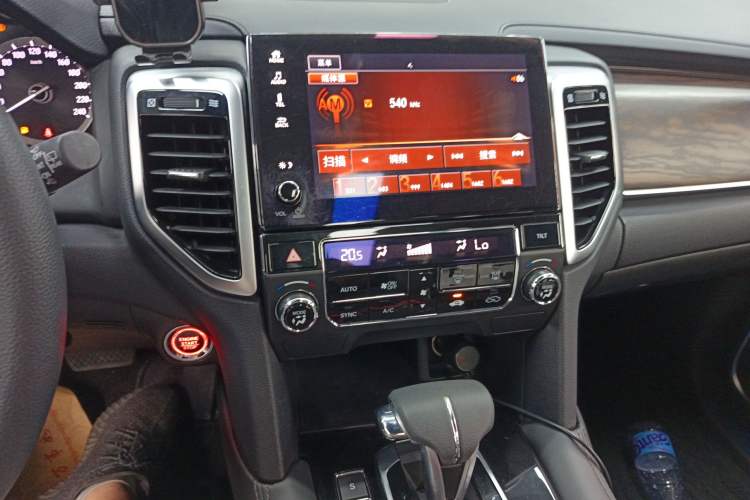 Used Honda UR-V 2017 240TURBO Two-Wheel Drive Classic Edition China VI Audio And AC Panel