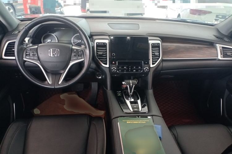 Used Honda UR-V 2017 240TURBO Two-Wheel Drive Luxury Edition China V Center Console