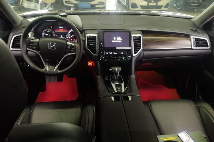Used Honda UR-V 2017 240TURBO Two-Wheel Drive Classic Edition China V Center Console