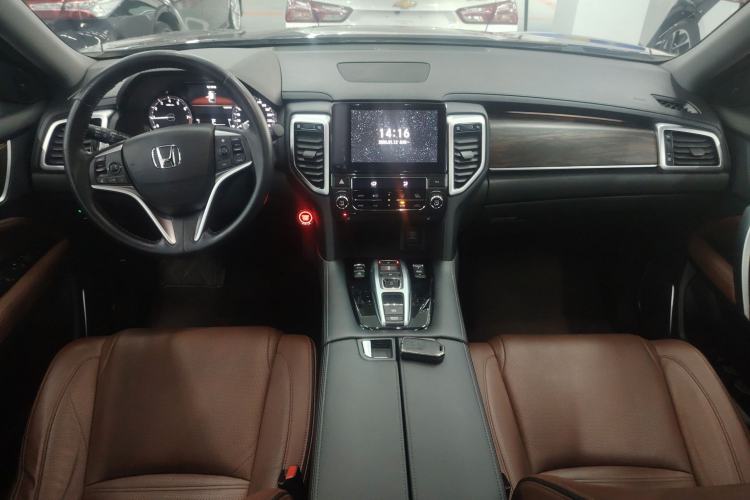 Used Honda UR-V 2017 370TURBO Four-Wheel Drive Prestige Edition China V Center Console