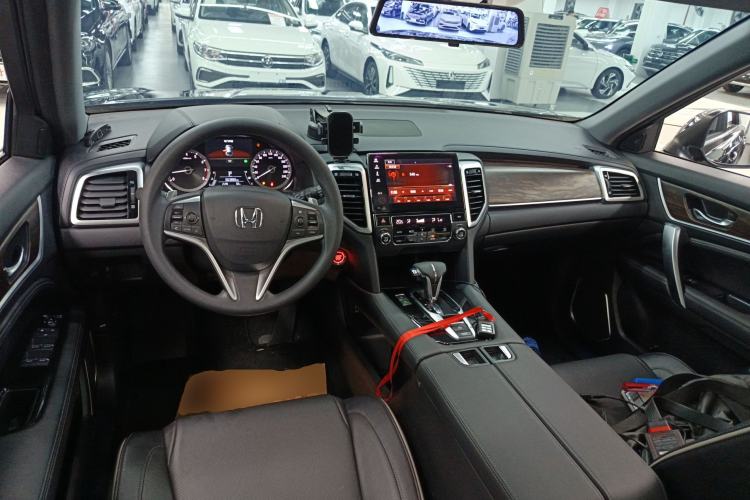 Used Honda UR-V 2017 240TURBO Two-Wheel Drive Classic Edition China VI Center Console