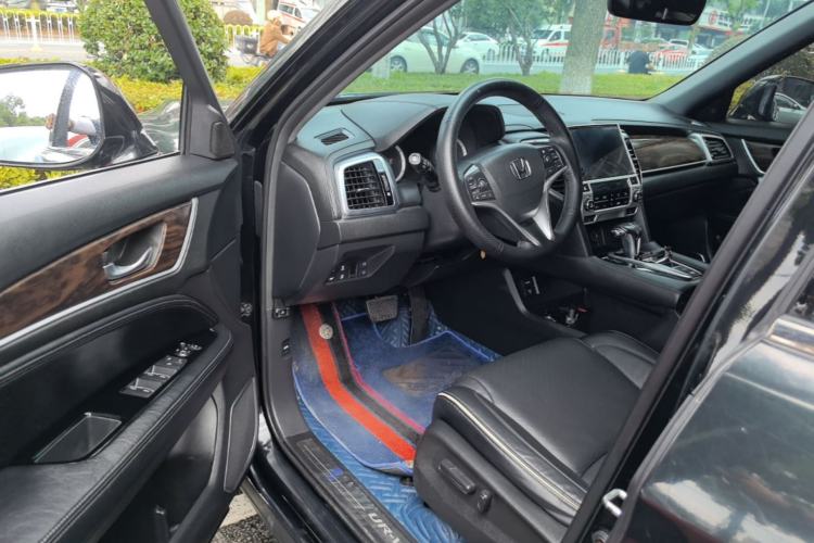 Used Honda UR-V 2017 240TURBO Two-Wheel Drive Luxury Edition China V Driver Seat