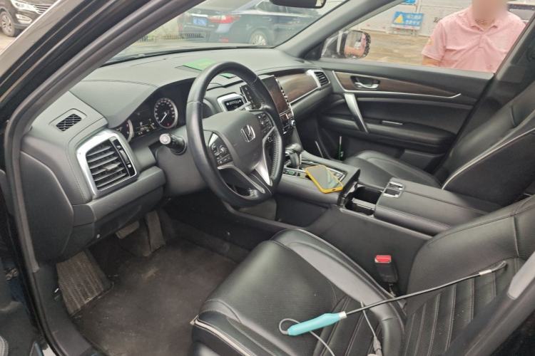 Used Honda UR-V 2017 240TURBO Two-Wheel Drive Luxury Edition China V Driver Seat