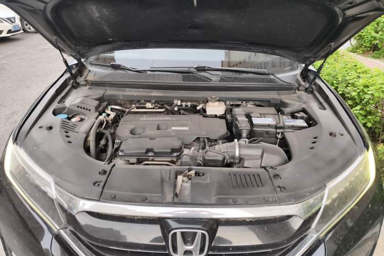 Used Honda UR-V 2017 370TURBO Four-Wheel Drive Prestige Edition China V Engine Bay