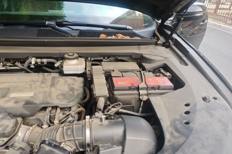 Used Honda UR-V 2017 370TURBO 2WD Prestige Edition China V Engine Bay Left