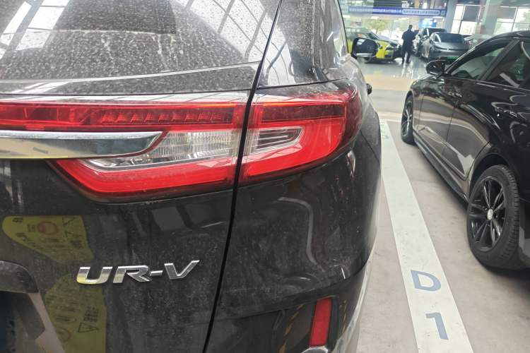 Used Honda UR-V 2017 370TURBO Four-Wheel Drive Prestige Edition China V Exterior 6