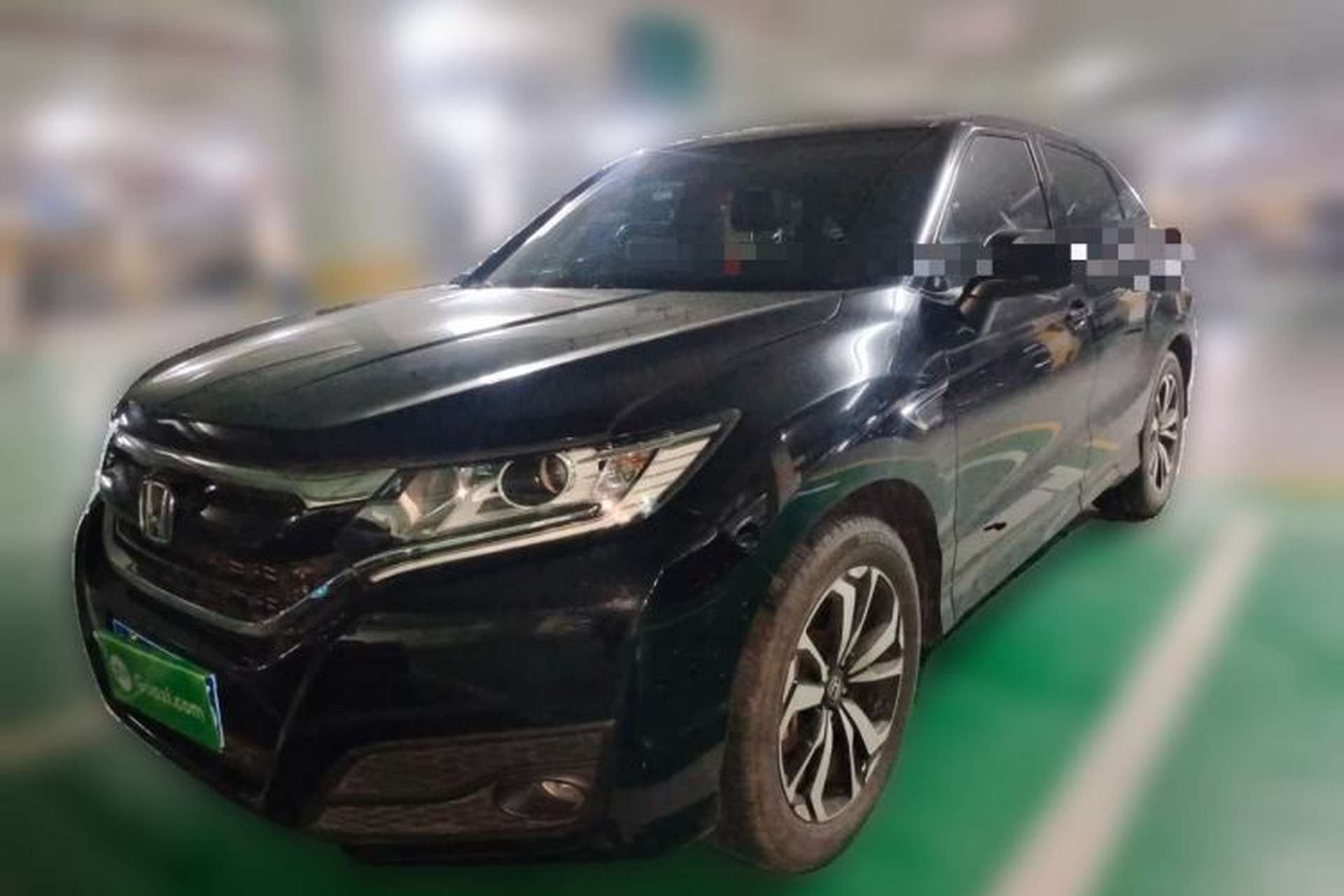 Used Honda UR-V 2017 240TURBO Two-Wheel Drive Classic Edition China V Front Left 45 Deg
