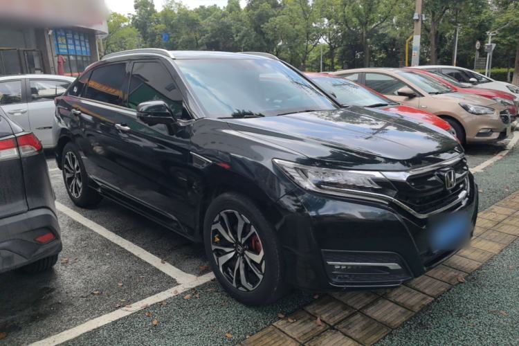 Used Honda UR-V 2017 240TURBO Two-Wheel Drive Luxury Edition China V Front Right 45 Deg