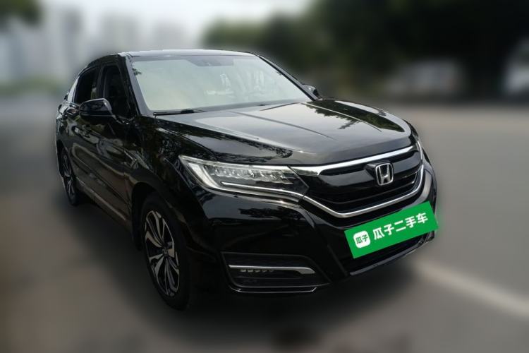 Used Honda UR-V 2017 240TURBO Two-Wheel Drive Luxury Edition China V Front Right 45 Deg
