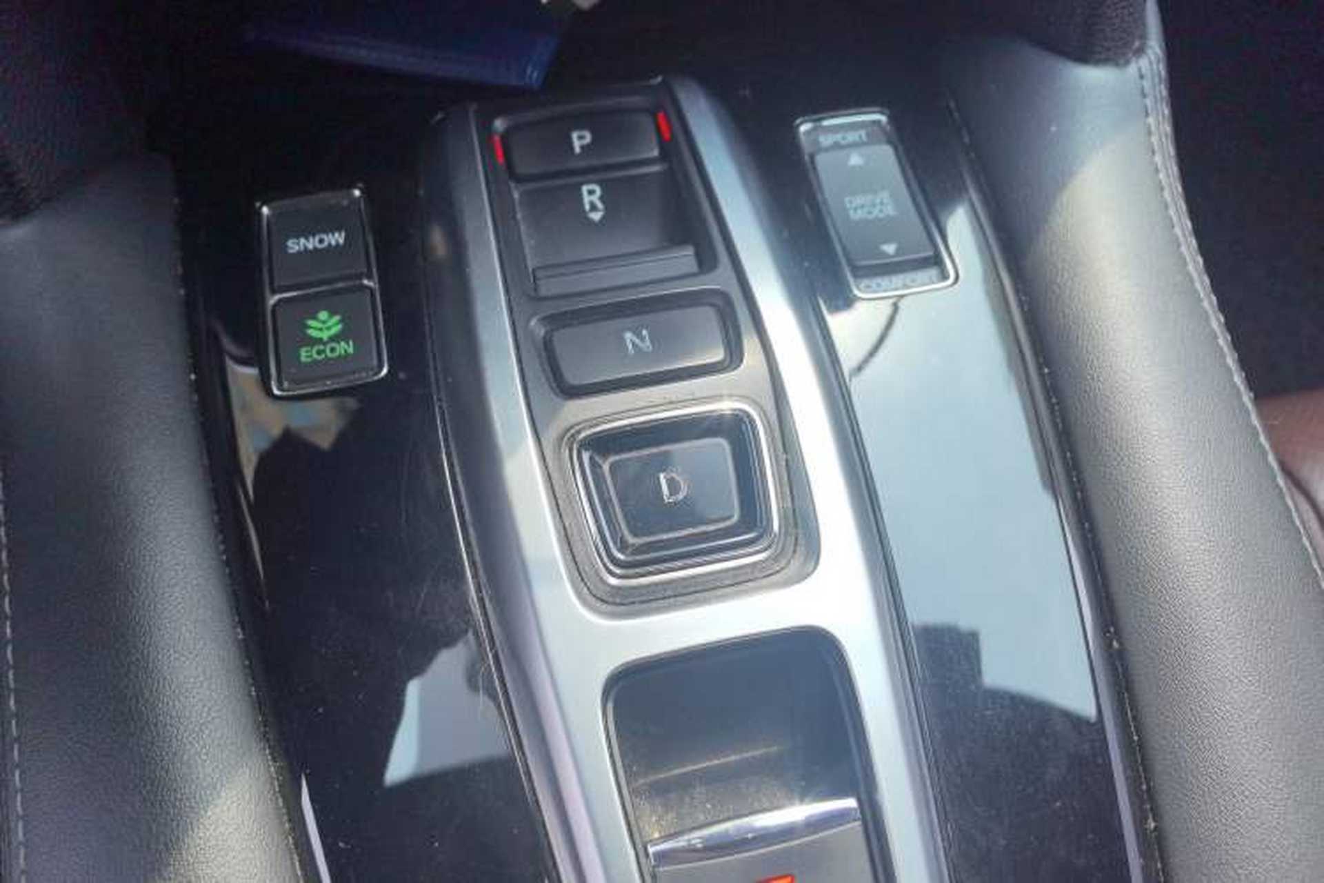 Used Honda UR-V 2017 370TURBO Four-Wheel Drive Prestige Edition China V Gear Lever