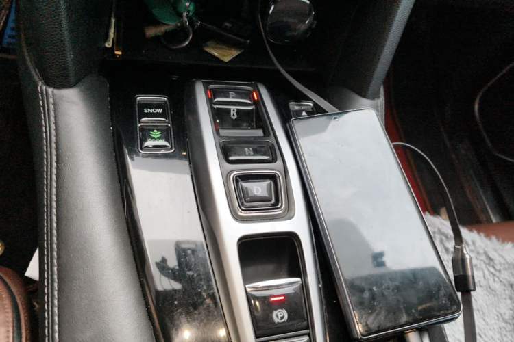 Used Honda UR-V 2017 370TURBO Four-Wheel Drive Prestige Edition China V Gear Lever