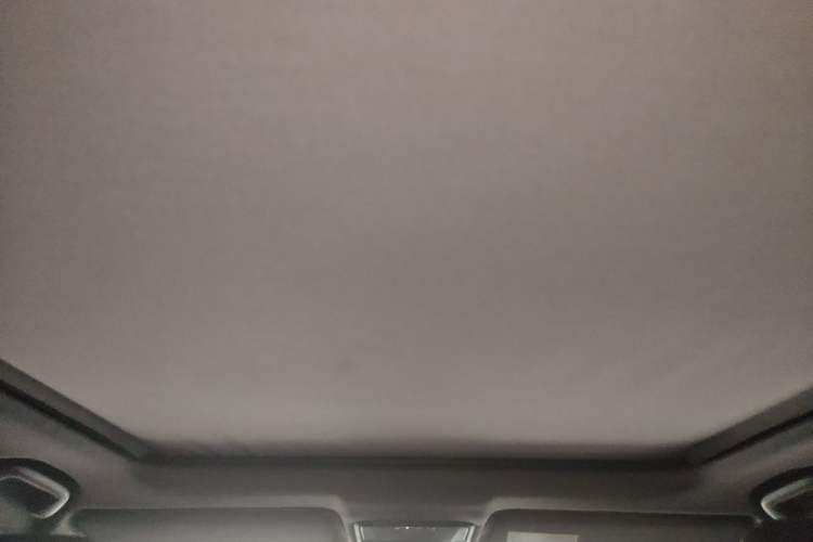 Used Honda UR-V 2017 240TURBO Two-Wheel Drive Luxury Edition China V Headliner