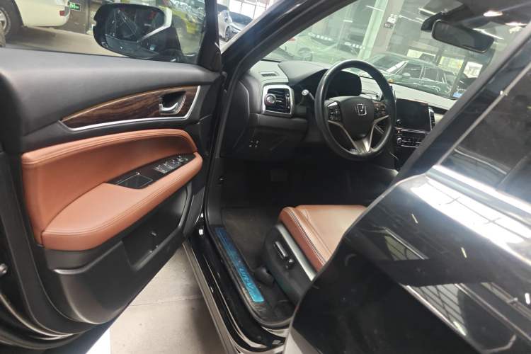Used Honda UR-V 2017 370TURBO Four-Wheel Drive Prestige Edition China V Interior 3